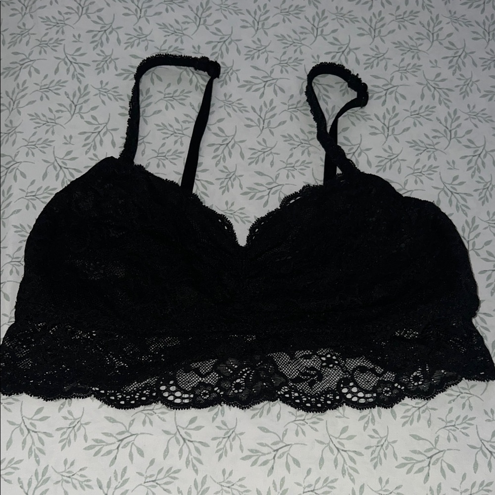 PINK Victoria's Secret Black Lace Bralette